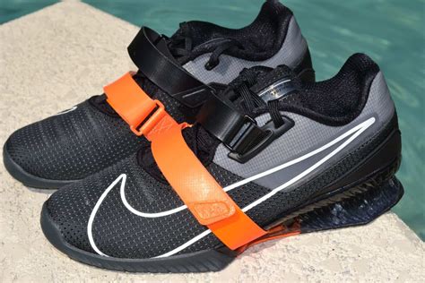 nike weight lifting shoes.